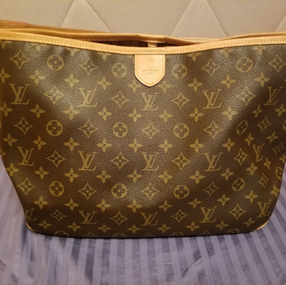 Authentic LV Delightful -PM